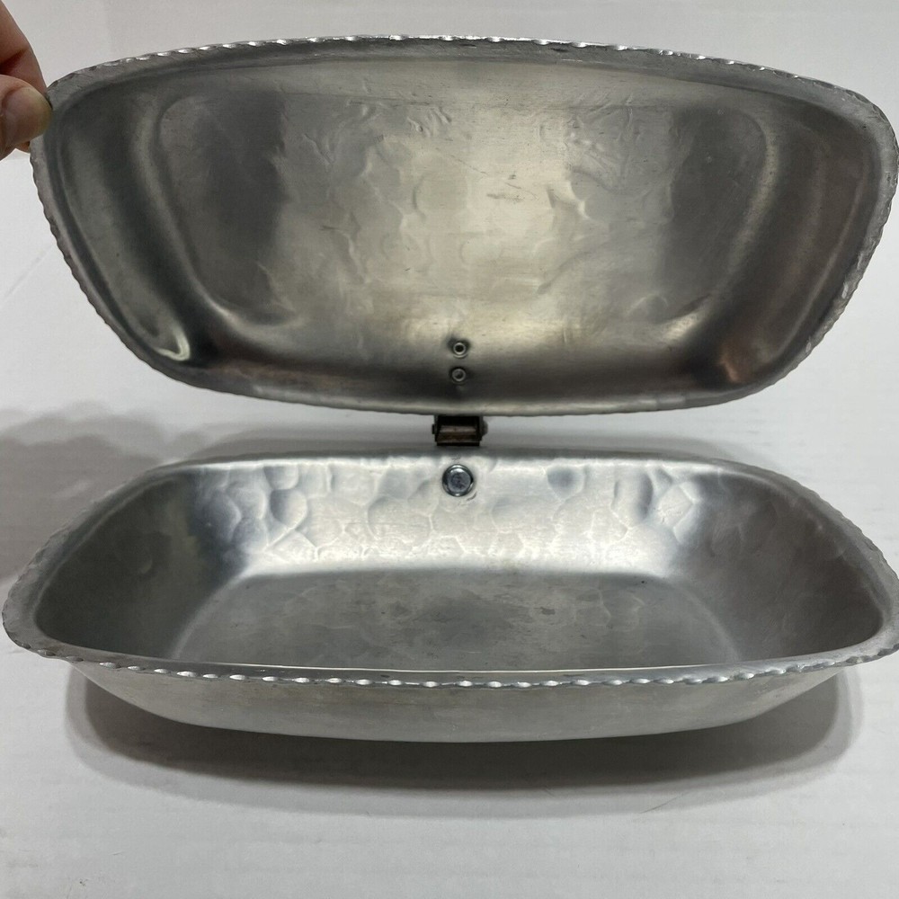 Farberware Covered Silent Butler Handled Dish Silver Color 10” wide Brooklyn NY - Picture 4 of 9